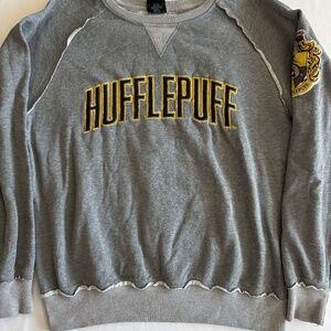 Harry Potter House Sweatshirt, Hufflepuff, Universal Studios size L